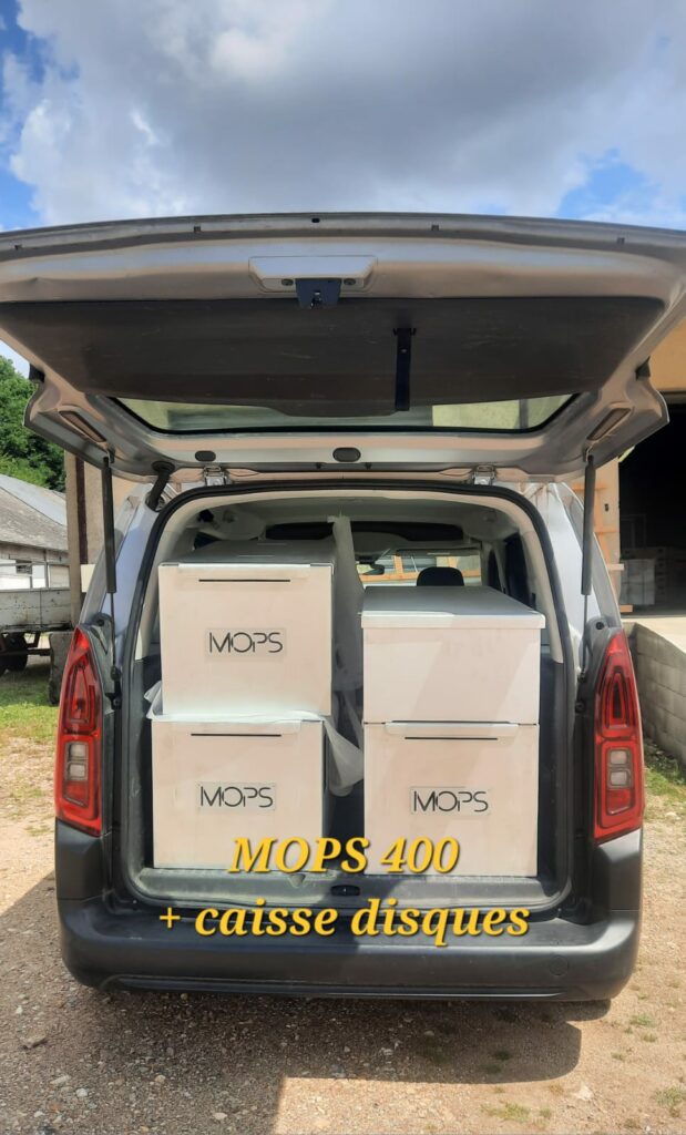 Encombrement du MOPS 400 + une caisse disque